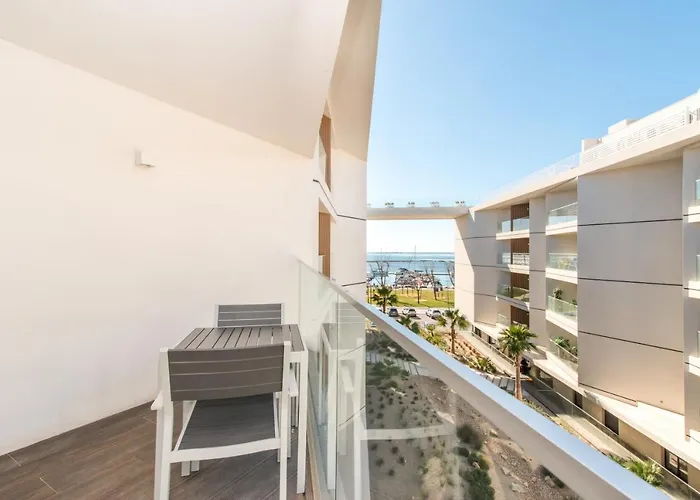 Luxo A Beira-mar Na Ria Formosa 오양